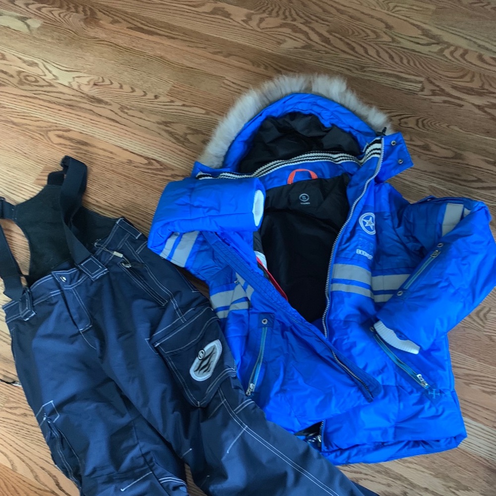 Bogner ski set(jacket+pants).nearly new condition